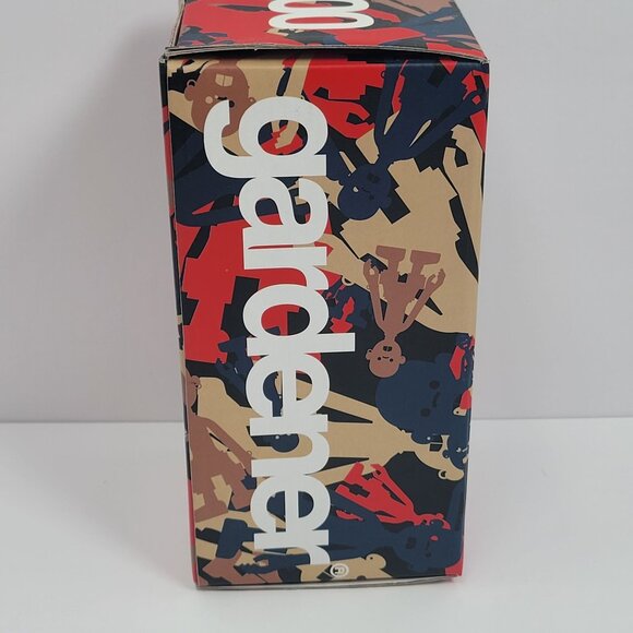 Michael Lau Prodig 006 Gardener Crazysmiles Vinyl Figure Toy With Accessories - Picture 4 of 12